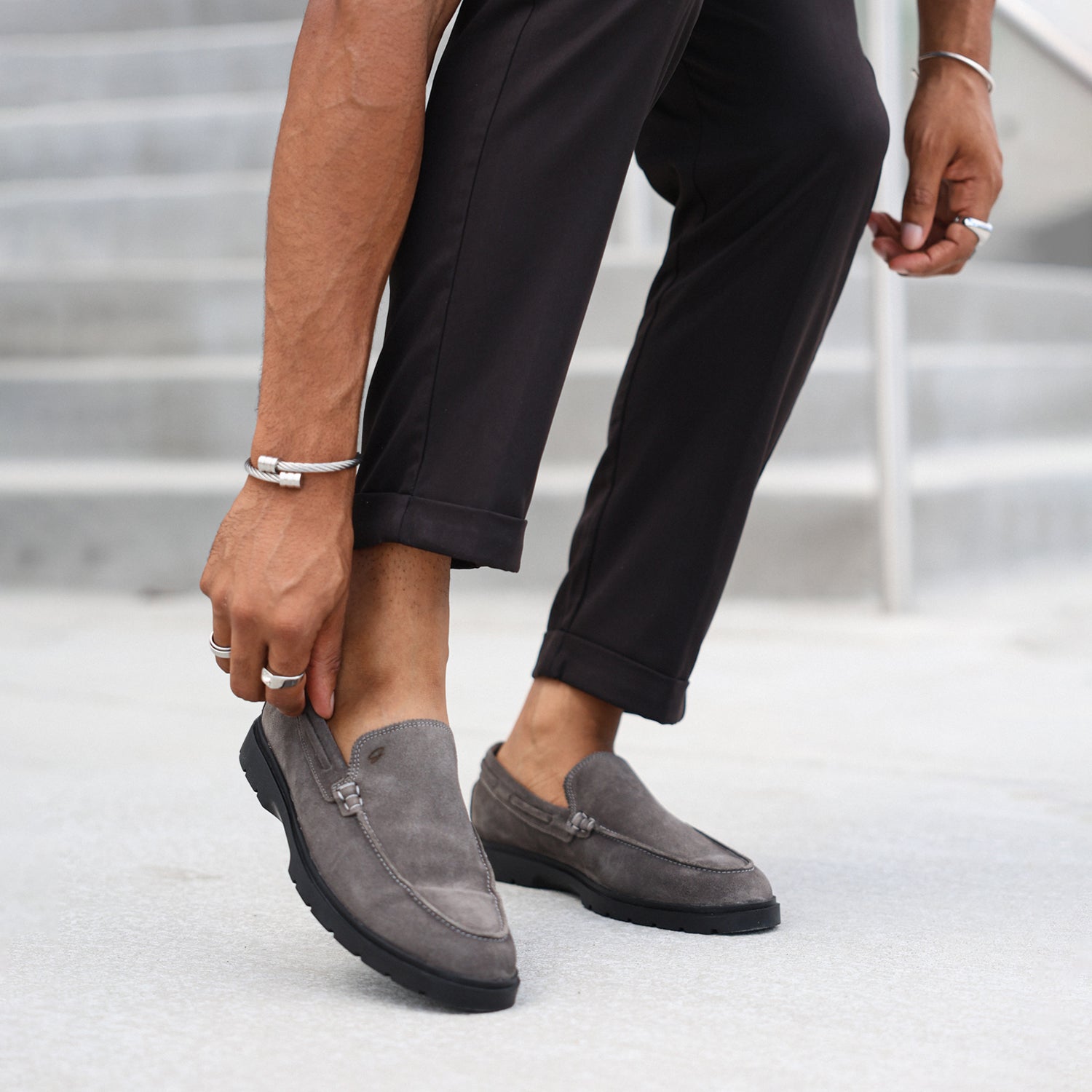 28's Venetian Suede Low Top