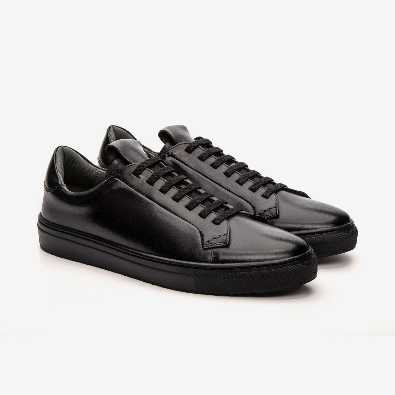 36's Laceless Low Top