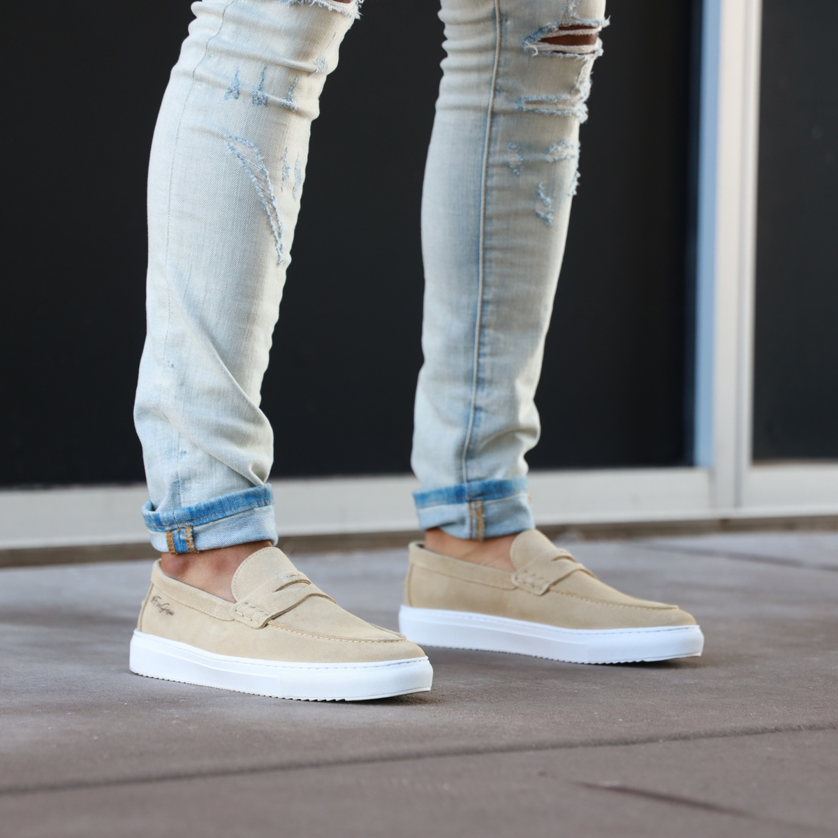 #color_camel Suede
