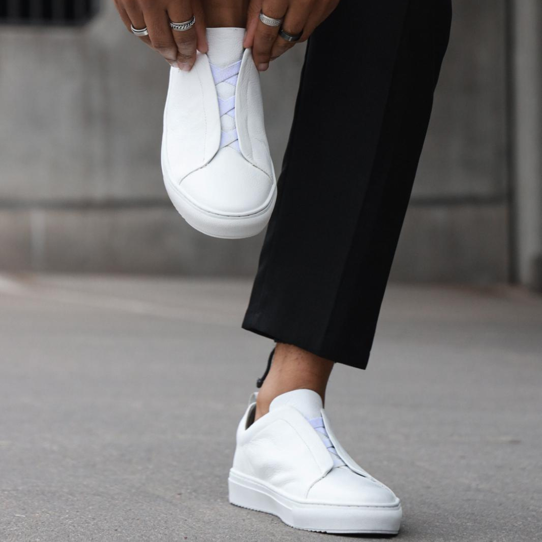 33's Laceless Low Top